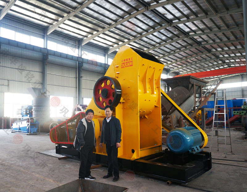 大型煤廠用雙級粉碎機合適嗎？為什么