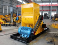 實(shí)現(xiàn)行業(yè)穩(wěn)定發(fā)展的雙粉碎機(jī)